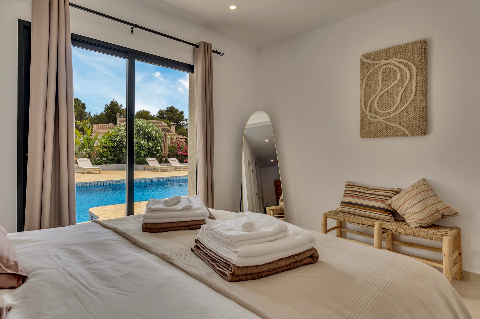 Casa Monte Zen — luxe vakantievilla met privézwembad in Jávea